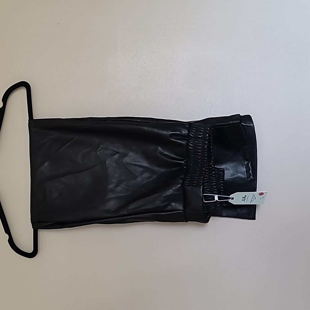 Women's faux leather pants